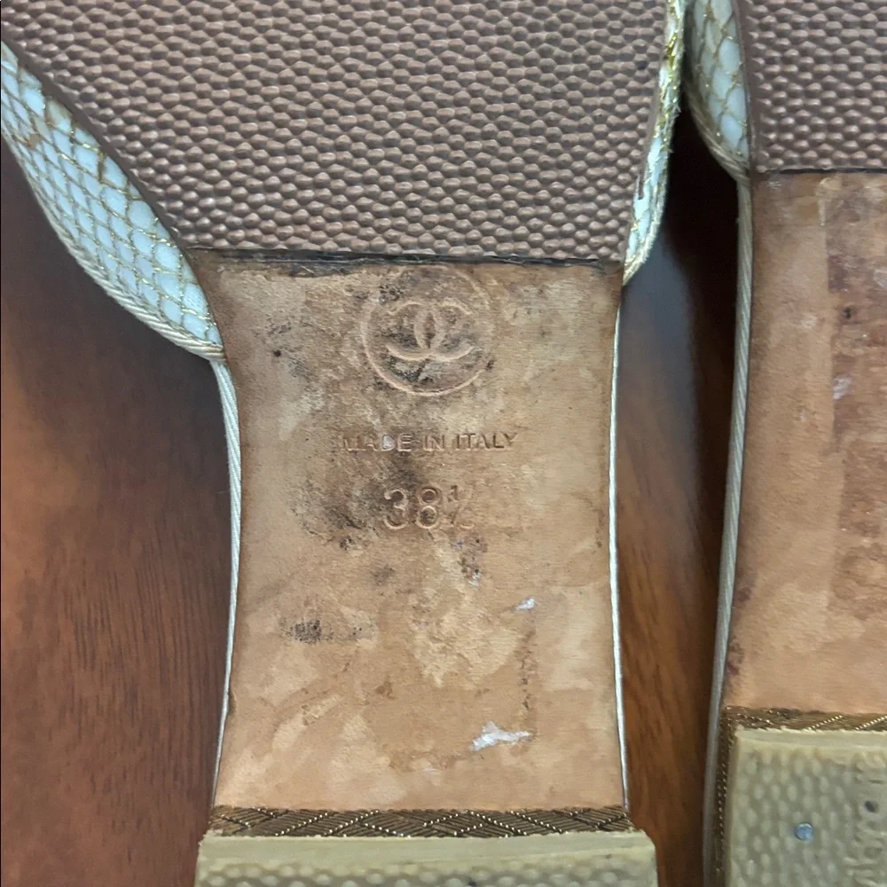 Chanel Size 38.5 Interlocking CC Logo Slides